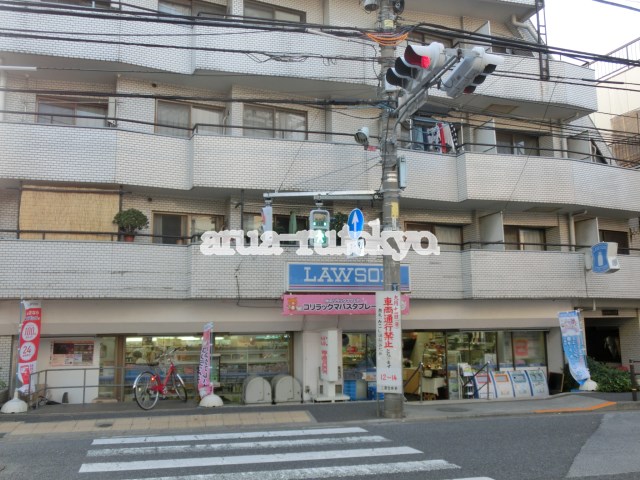 コンビ二：ローソン三鷹仲通り店 　355m