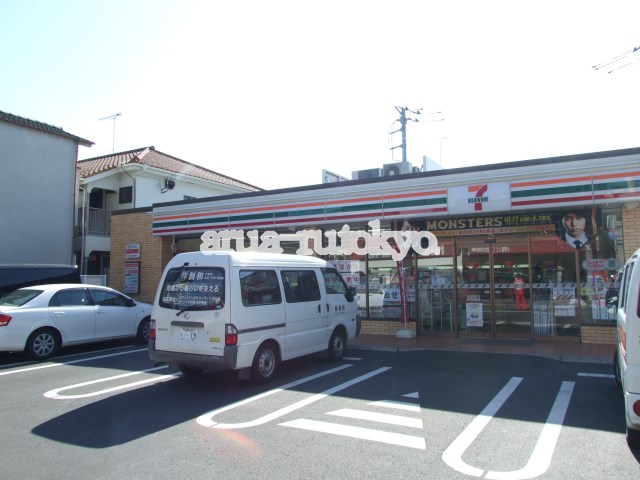コンビ二：セブンイレブン三鷹連雀通り店　659m