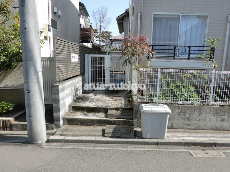 井の頭ヒルズ エントランス