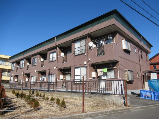 建物前は生産緑地で開放的!三鷹市牟礼7丁目からオールフローリングの2DK【プラムパレス】募集中です!2階で窓を開けてのんびりした空気が漂うお部屋です!今回、エアコン2基とも新品に交換致しました!敷地内駐車場も8000円でご提供中!単身でも友人同士でも新婚さんでOKです!子供さんも可です!見学可能ですでご興味ある方はご連絡お待ちしております!