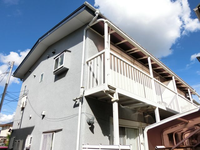 リフォーム完了致しました!吉祥寺南町4丁目から人気1DKアパート!なかなか見つかりにくい間取りです!そして家賃大幅ダウンの75000円ジャストで募集中!そして2階角部屋です!