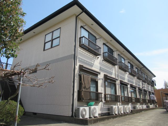 三鷹市牟礼から【アミューズシティA】バストイレ別の1Kアパートで家賃45000円です!2月23日退去で3月中旬入りで募集開始!初期費用も仲介手数料0円(無料対象物件)ですのでかなりお得な金額となります!今がチャンスです!